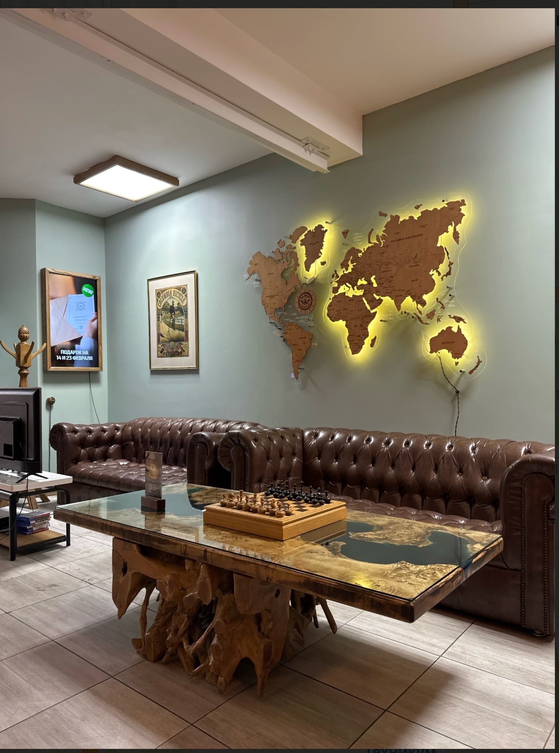 Интерьер барбершопа